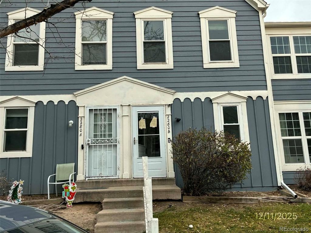 2280 S Jasper Way B, Aurora, CO 80013