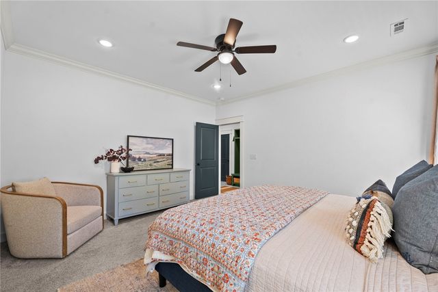 1 Brecknock Circle, Bella Vista, AR 72714