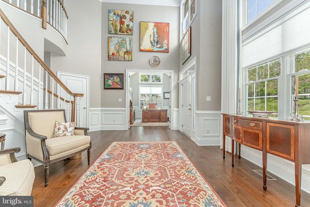 3858 MEADOW VIEW FARM RD, Newtown Square, PA 19073