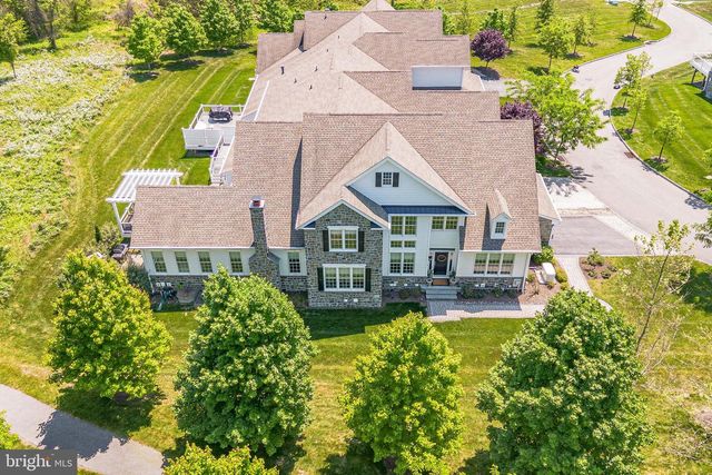 3858 MEADOW VIEW FARM RD, Newtown Square, PA 19073