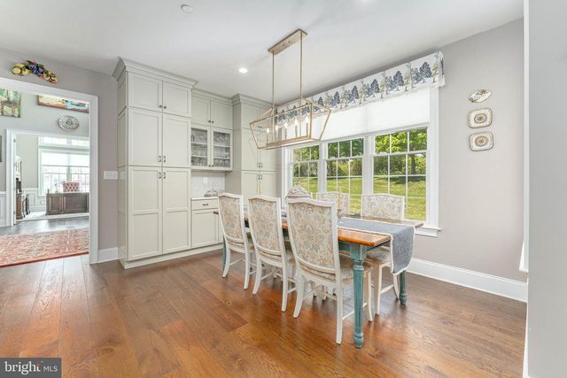 3858 MEADOW VIEW FARM RD, Newtown Square, PA 19073