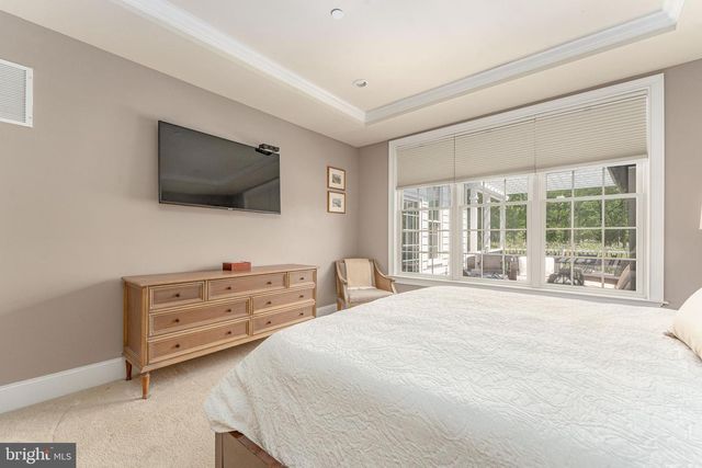 3858 MEADOW VIEW FARM RD, Newtown Square, PA 19073