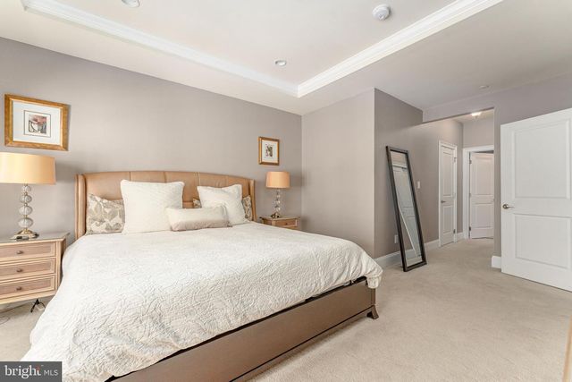 3858 MEADOW VIEW FARM RD, Newtown Square, PA 19073