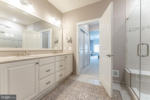 3858 MEADOW VIEW FARM RD, Newtown Square, PA 19073