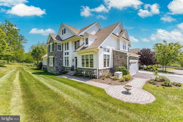 3858 MEADOW VIEW FARM RD, Newtown Square, PA 19073