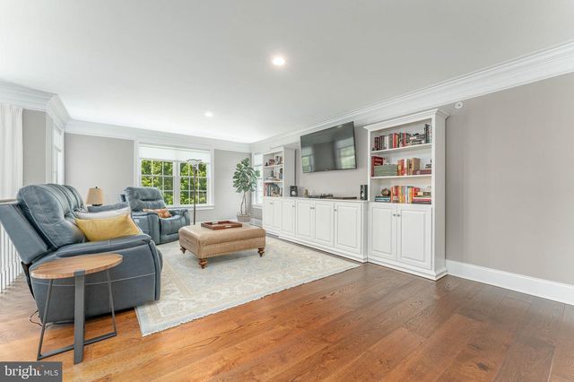 3858 MEADOW VIEW FARM RD, Newtown Square, PA 19073