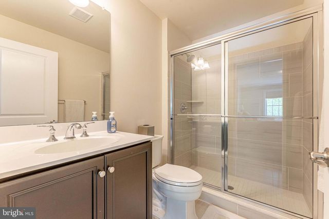 3858 MEADOW VIEW FARM RD, Newtown Square, PA 19073