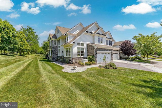 3858 MEADOW VIEW FARM RD, Newtown Square, PA 19073