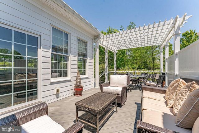 3858 MEADOW VIEW FARM RD, Newtown Square, PA 19073