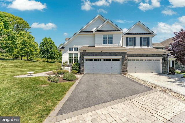 3858 MEADOW VIEW FARM RD, Newtown Square, PA 19073