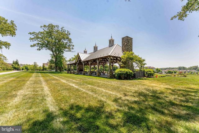 3858 MEADOW VIEW FARM RD, Newtown Square, PA 19073