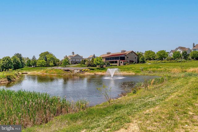 3858 MEADOW VIEW FARM RD, Newtown Square, PA 19073
