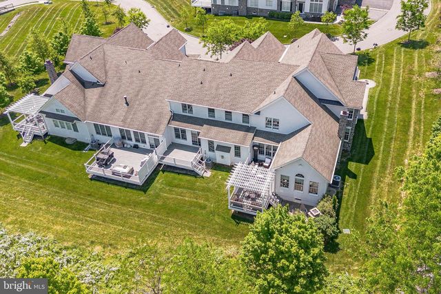 3858 MEADOW VIEW FARM RD, Newtown Square, PA 19073