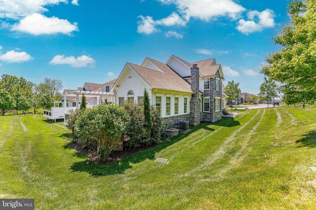 3858 MEADOW VIEW FARM RD, Newtown Square, PA 19073