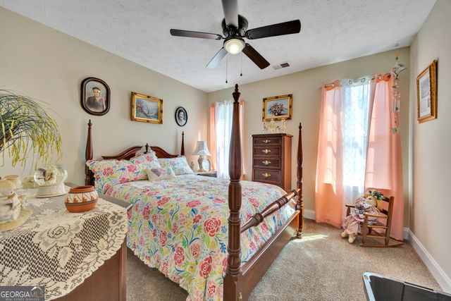 468 Bear Cub Path, Social Circle, GA 30025