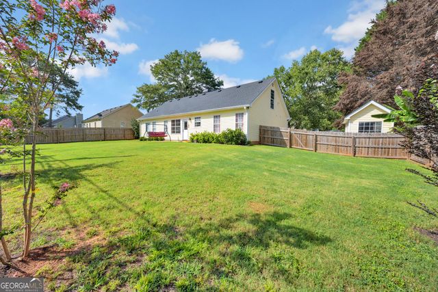 468 Bear Cub Path, Social Circle, GA 30025