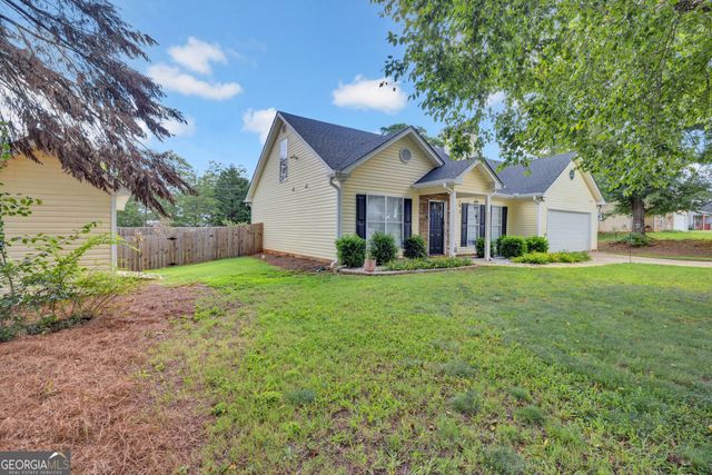 468 Bear Cub Path, Social Circle, GA 30025