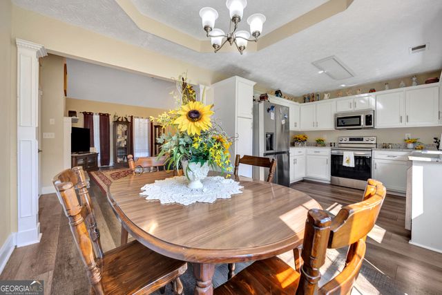 468 Bear Cub Path, Social Circle, GA 30025