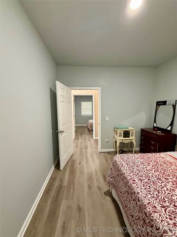 10352 Fig Road, Henryetta, OK 74437