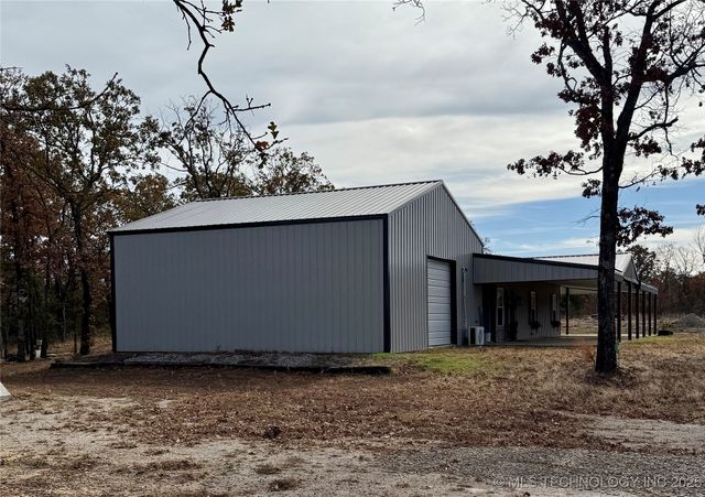 10352 Fig Road, Henryetta, OK 74437