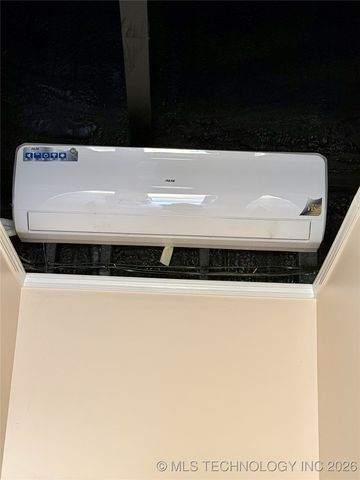 10352 Fig Road, Henryetta, OK 74437