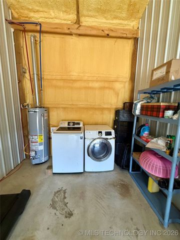 10352 Fig Road, Henryetta, OK 74437