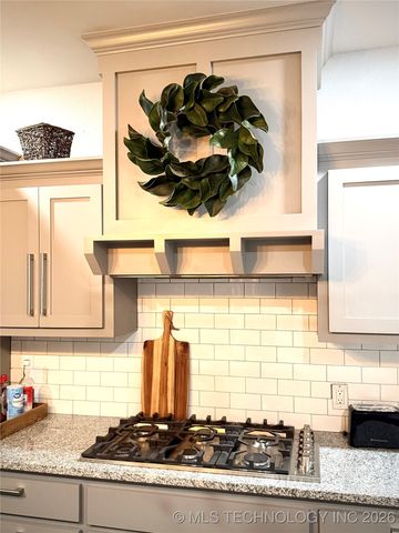 10352 Fig Road, Henryetta, OK 74437