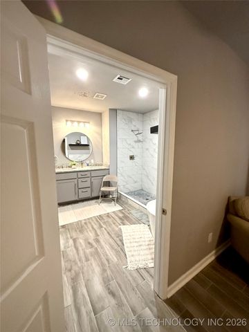 10352 Fig Road, Henryetta, OK 74437