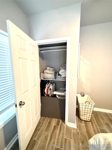 10352 Fig Road, Henryetta, OK 74437