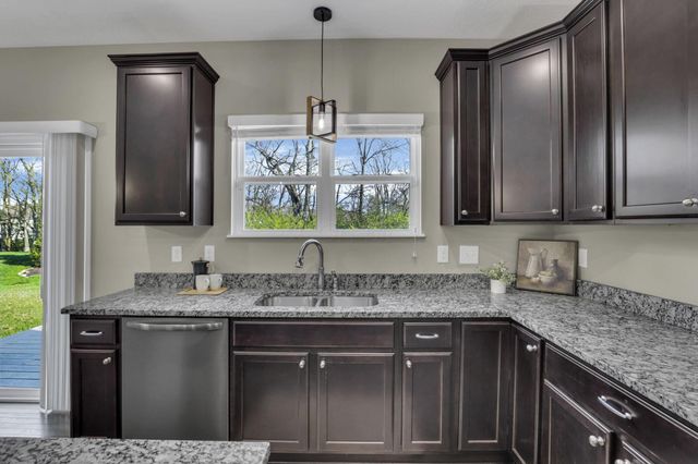 9278 Dewitt Drive, Plain City, OH 43064