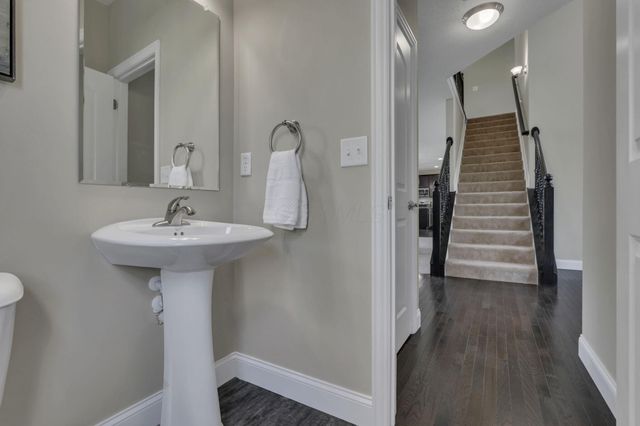 9278 Dewitt Drive, Plain City, OH 43064