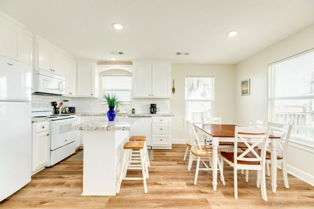 1214 Fort Velasco Drive, Surfside Beach, TX 77541