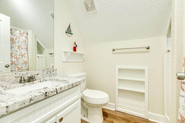 1214 Fort Velasco Drive, Surfside Beach, TX 77541