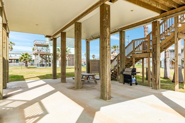 1214 Fort Velasco Drive, Surfside Beach, TX 77541