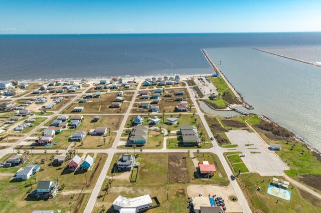 1214 Fort Velasco Drive, Surfside Beach, TX 77541