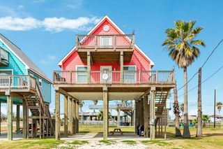 1214 Fort Velasco Drive, Surfside Beach, TX 77541
