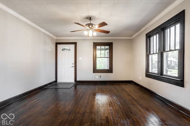 1432 E Mills Avenue, Indianapolis, IN 46227