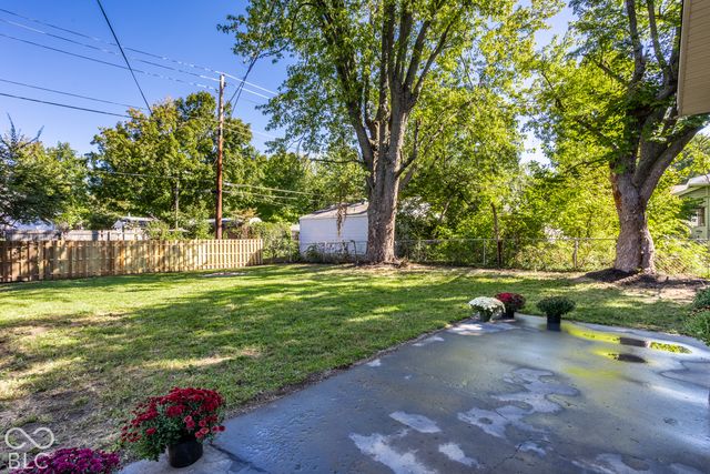 1432 E Mills Avenue, Indianapolis, IN 46227
