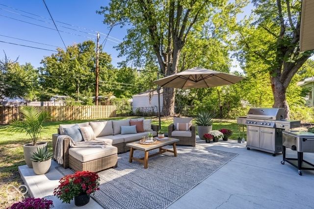 1432 E Mills Avenue, Indianapolis, IN 46227