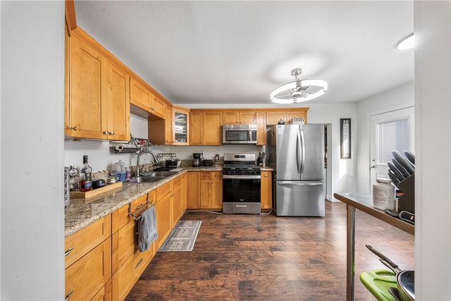 630 N 5th Avenue, Upland, CA 91786