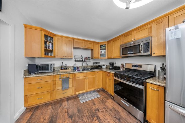 630 N 5th Avenue, Upland, CA 91786