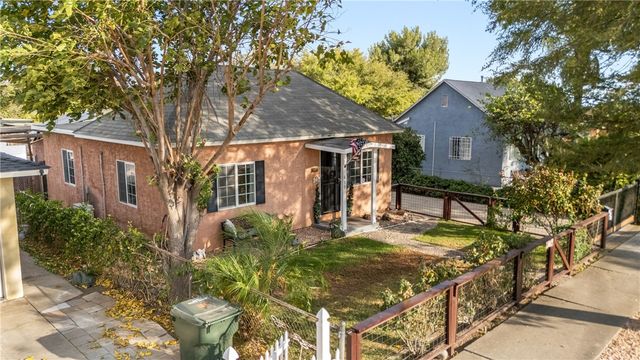 630 N 5th Avenue, Upland, CA 91786