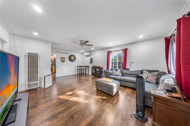 630 N 5th Avenue, Upland, CA 91786