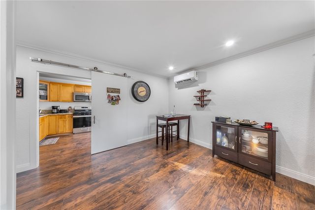 630 N 5th Avenue, Upland, CA 91786