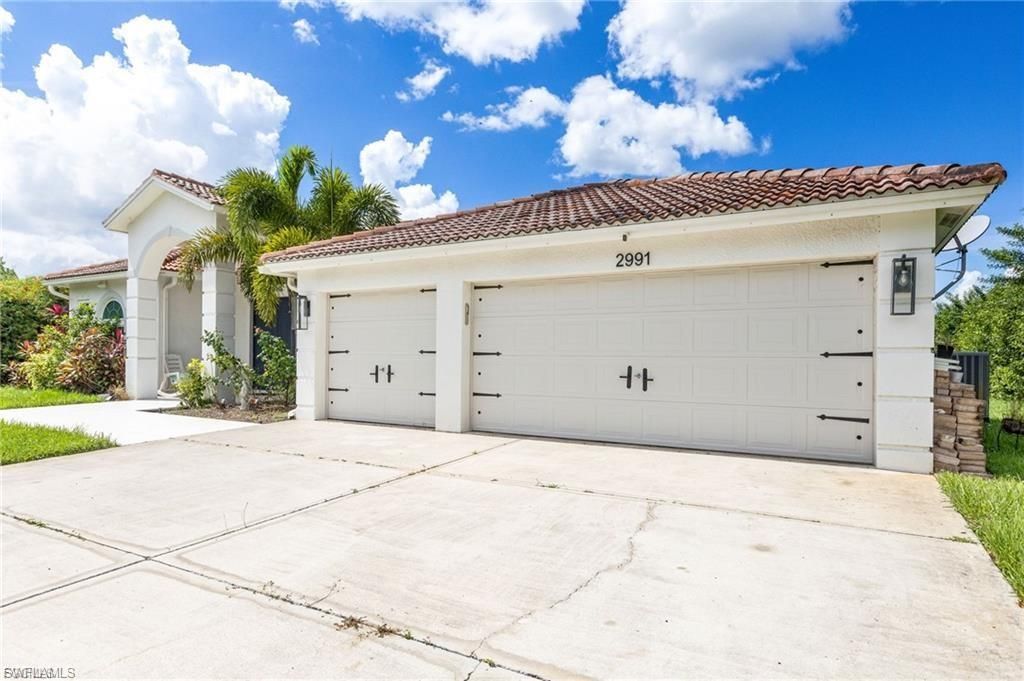 2991 20th AVE NE, NAPLES, FL 34120 — photo 4