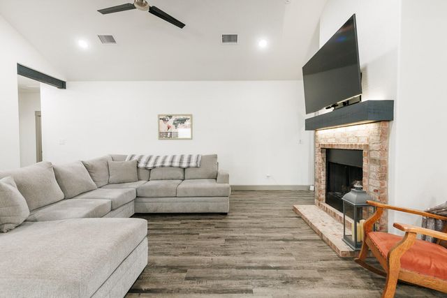 5914 Grinnell Street, Lubbock, TX 79416