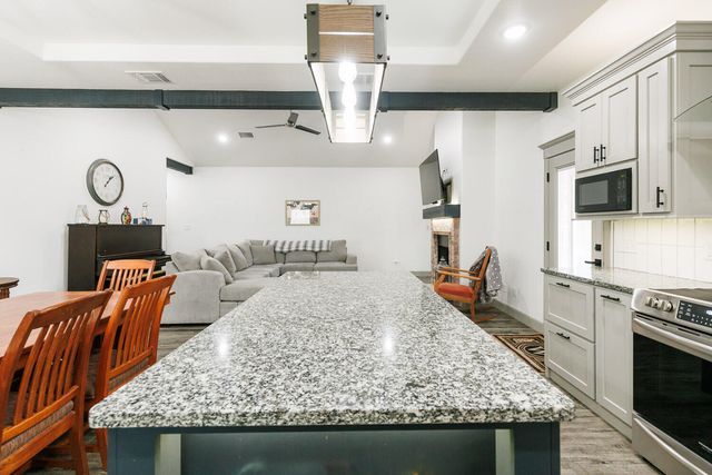 5914 Grinnell Street, Lubbock, TX 79416