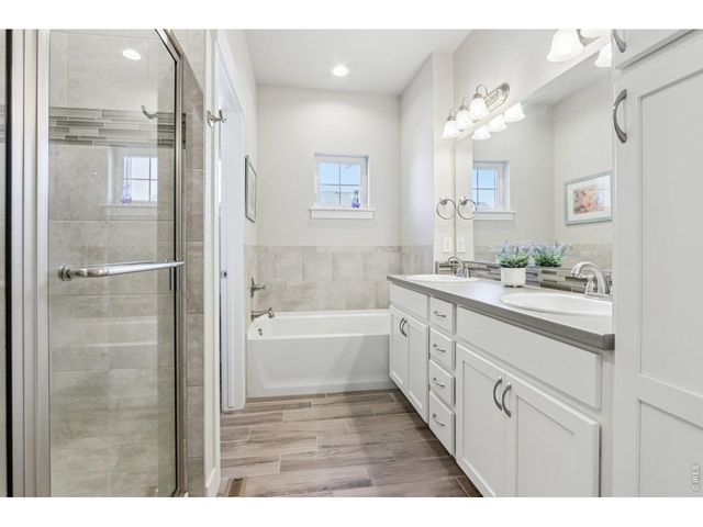 2417 Trio Falls Dr, Loveland, CO 80538