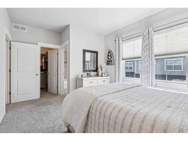 2417 Trio Falls Dr, Loveland, CO 80538