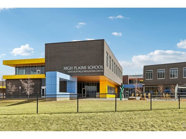 2417 Trio Falls Dr, Loveland, CO 80538